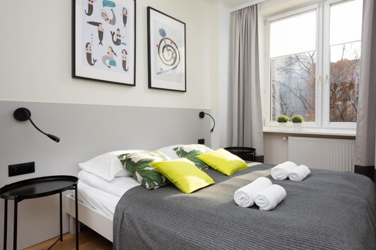 Family City Center Apartment By Renters Prestige Warsawa Bagian luar foto