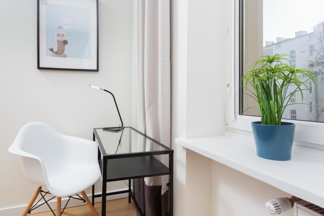 Family City Center Apartment By Renters Prestige Warsawa Bagian luar foto