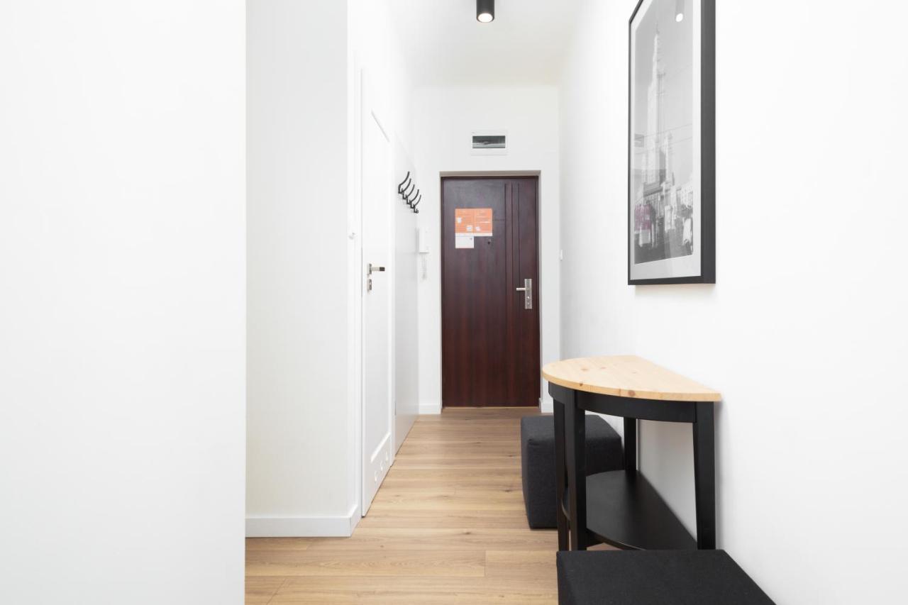 Family City Center Apartment By Renters Prestige Warsawa Bagian luar foto